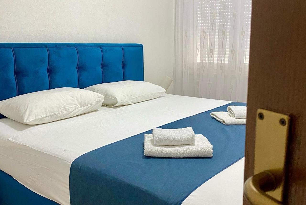 Apartments Domane Nenad 네움 외부 사진