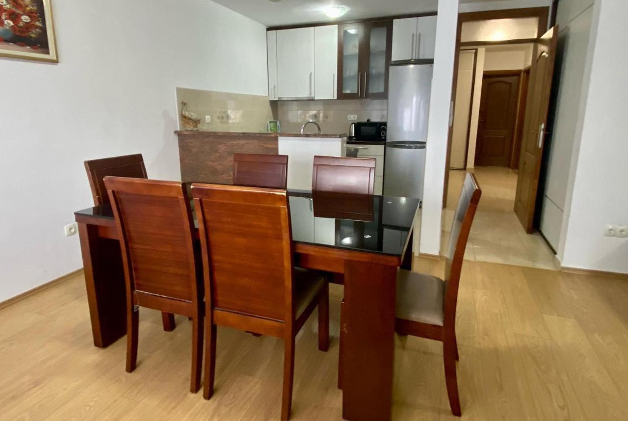 Apartments Domane Nenad 네움 외부 사진