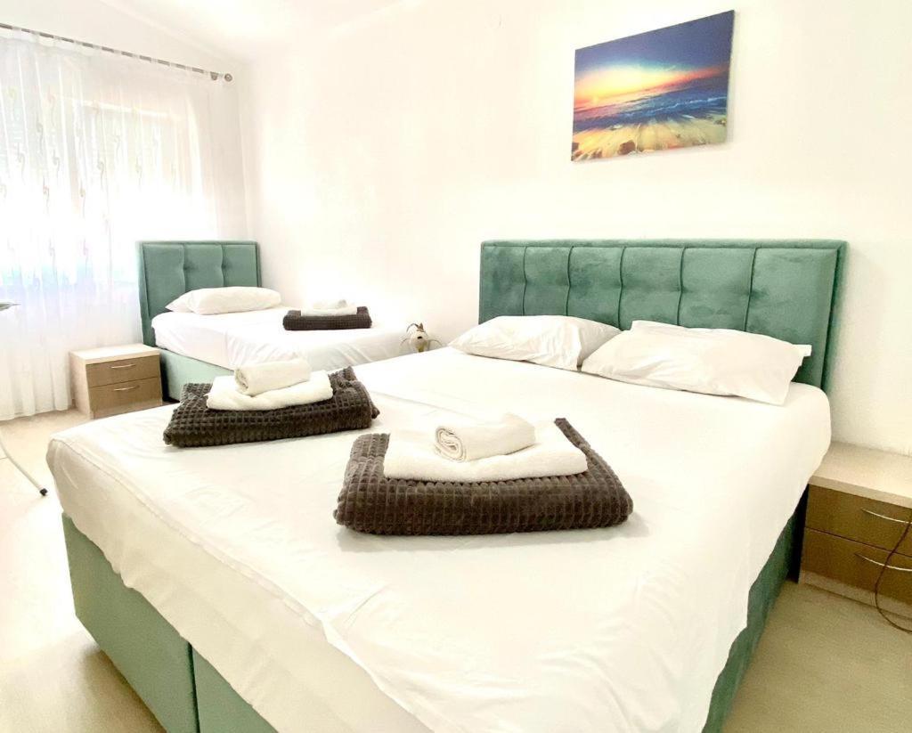 Apartments Domane Nenad 네움 외부 사진