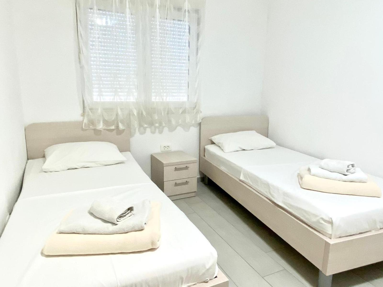 Apartments Domane Nenad 네움 객실 사진